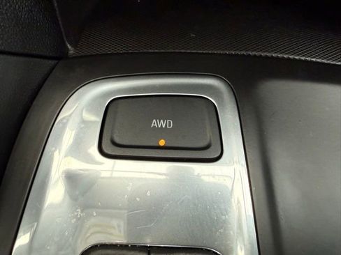 Used 2020 Chevrolet Equinox LT image 35