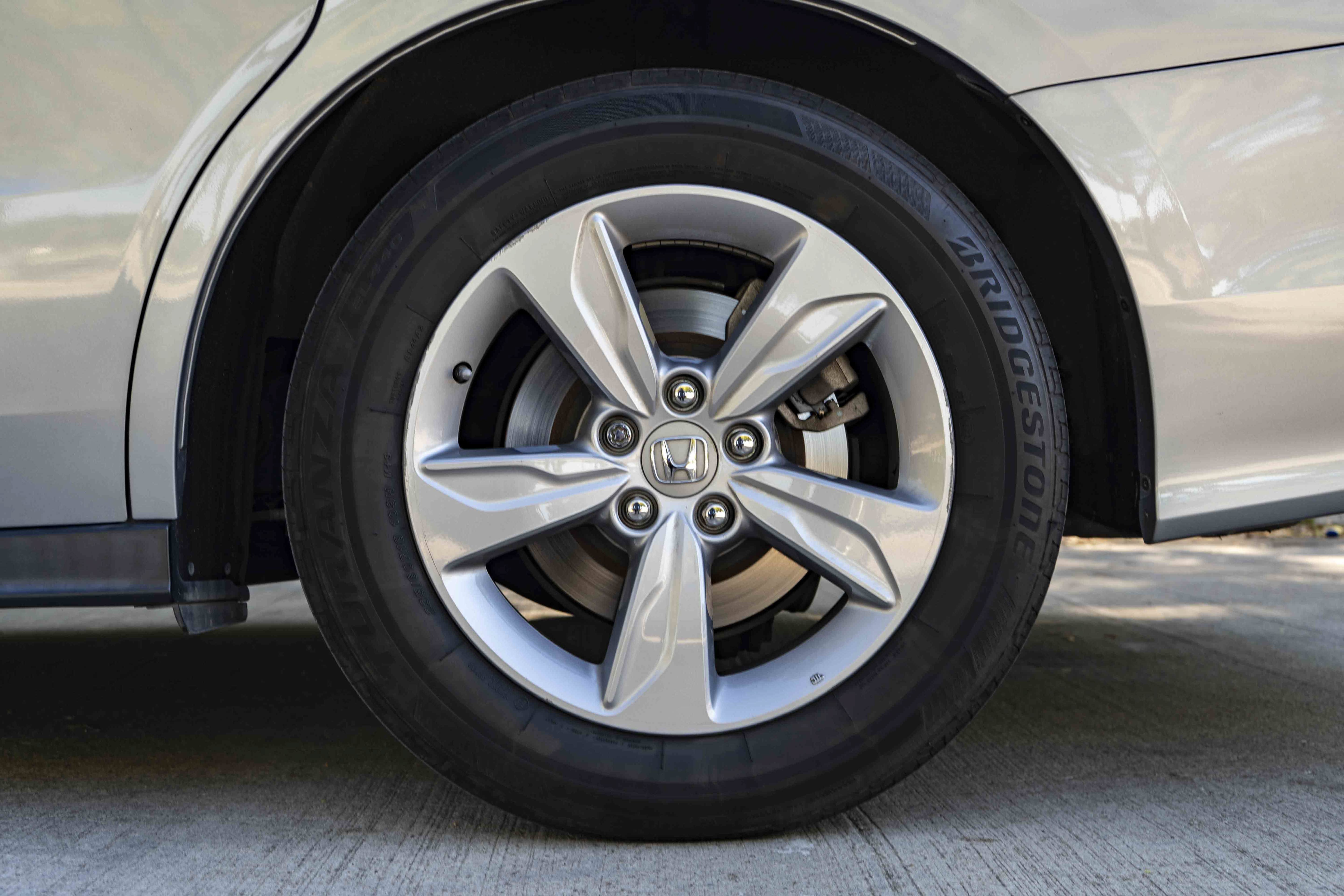 Used 2018 Honda Odyssey EX image 15