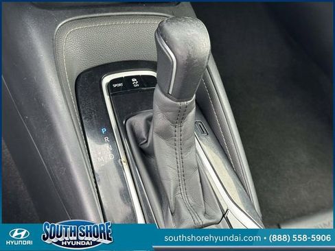 Used 2019 Toyota Corolla SE w/ SE Option Package FWD image 32