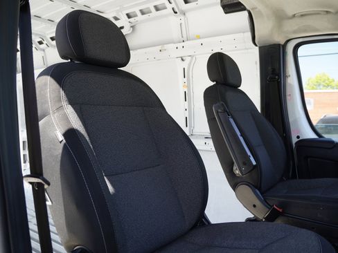 Used 2023 RAM ProMaster 2500 FWD image 29