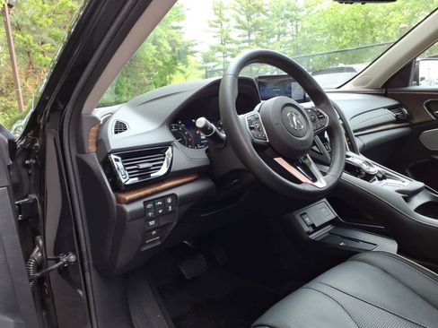 Certified 2024 Acura RDX SH-AWD w/ Advance Package image 23