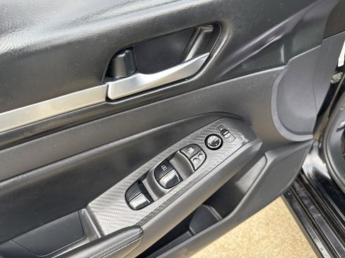 Used 2022 Nissan Altima 2.5 SV image 23