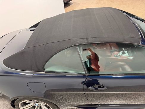 Used 2009 BMW M6 Convertible RWD image 8