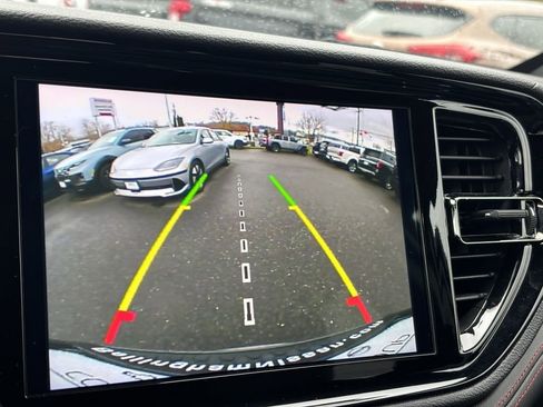 Used 2025 Dodge Durango R/T image 33