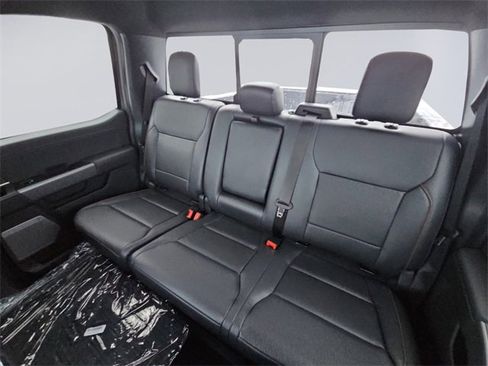 New 2025 Ford F150 Lariat w/ Equipment Group 501A Mid image 13