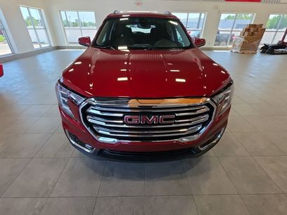 Used 2022 GMC Terrain SLE w/ Driver Convenience Package