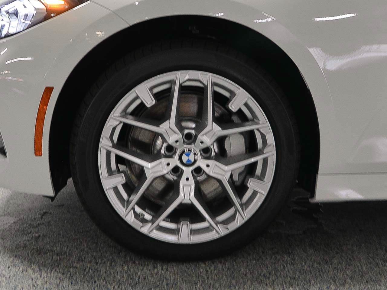 Used 2026 BMW 330i Sedan RWD image 5