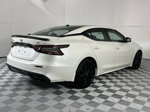 Certified 2023 Nissan Maxima SR w/ Sport Mat Group FWD image 8