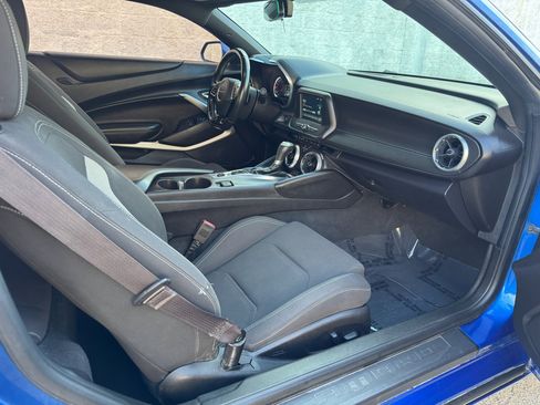 Used 2016 Chevrolet Camaro LT image 17
