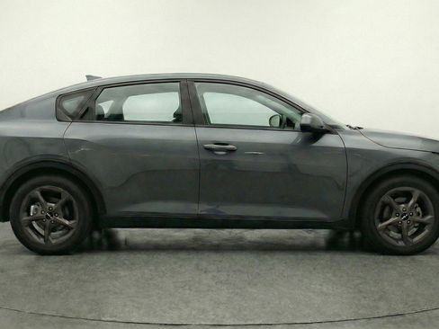 Used 2025 Kia K4 FWD image 11