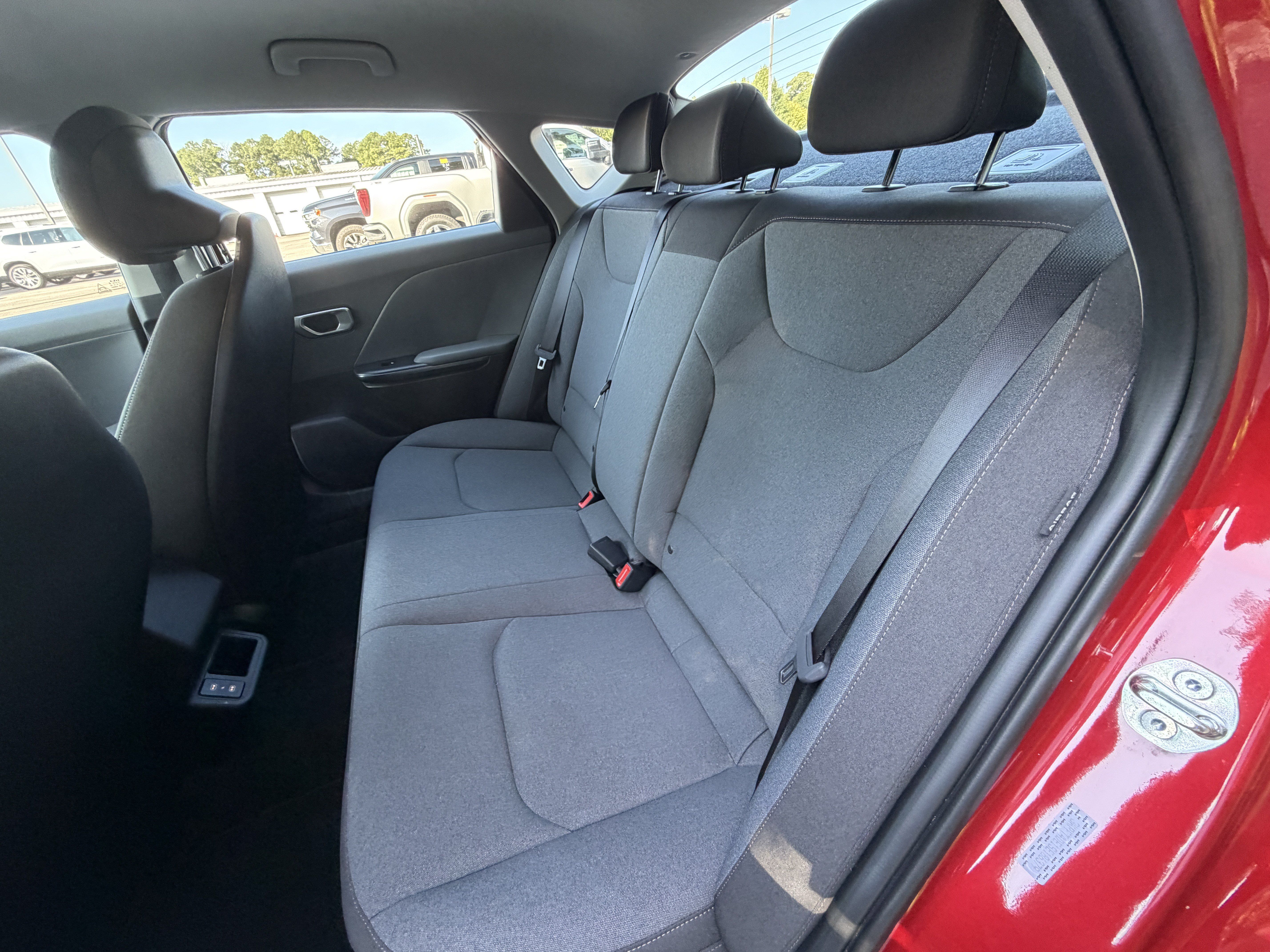Used 2025 Kia K4 FWD image 17
