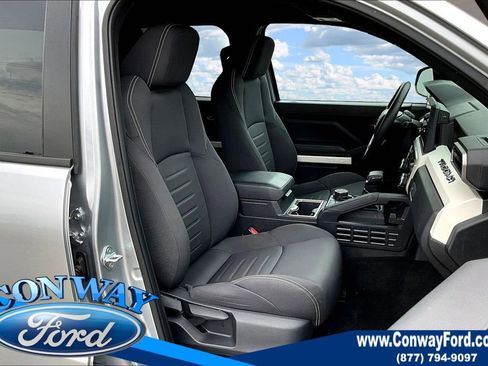 Used 2024 Toyota Tacoma TRD Off-Road image 32