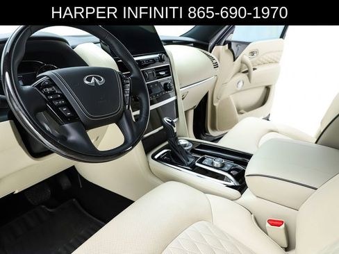 Used 2024 INFINITI QX80 Sensory image 20
