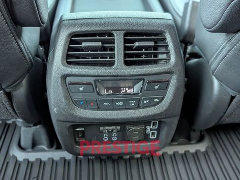 Used 2019 Honda Pilot Touring image 30
