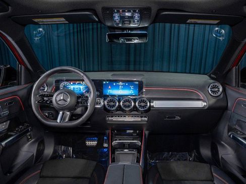 New 2026 Mercedes-Benz GLB 250 4MATIC image 14