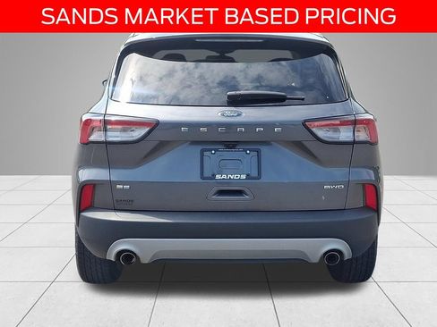 Used 2022 Ford Escape SE w/ Convenience Package AWD/4WD image 5
