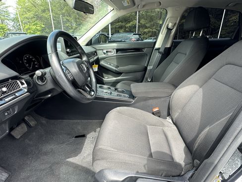 Used 2025 Honda Civic Sport image 7