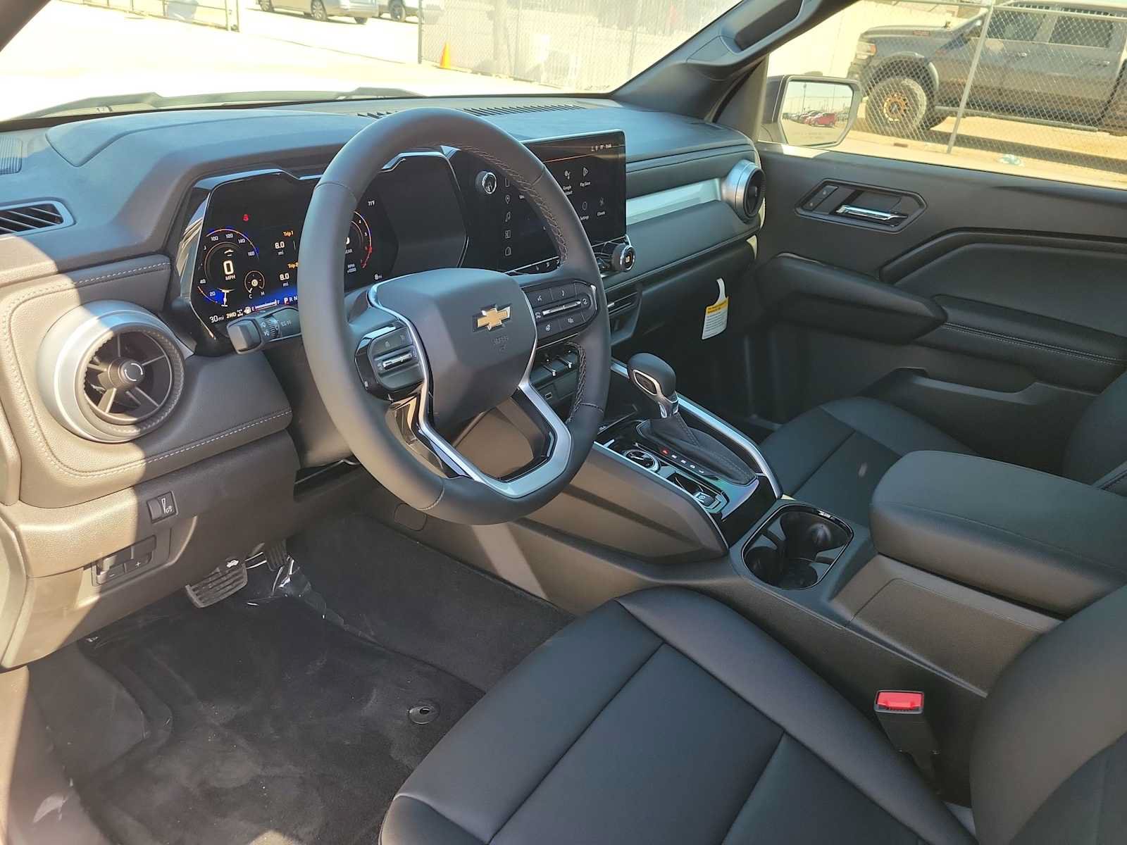 New 2026 Chevrolet Colorado LT w/ LT Convenience Package AWD/4WD image 10