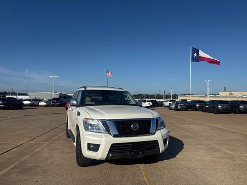 Used 2019 Nissan Armada Platinum w/ Captain's Chairs Package AWD/4WD image 3