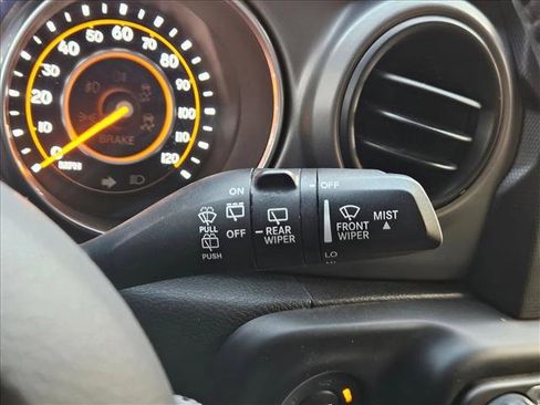 Used 2018 Jeep Wrangler Unlimited Sport S AWD/4WD image 23