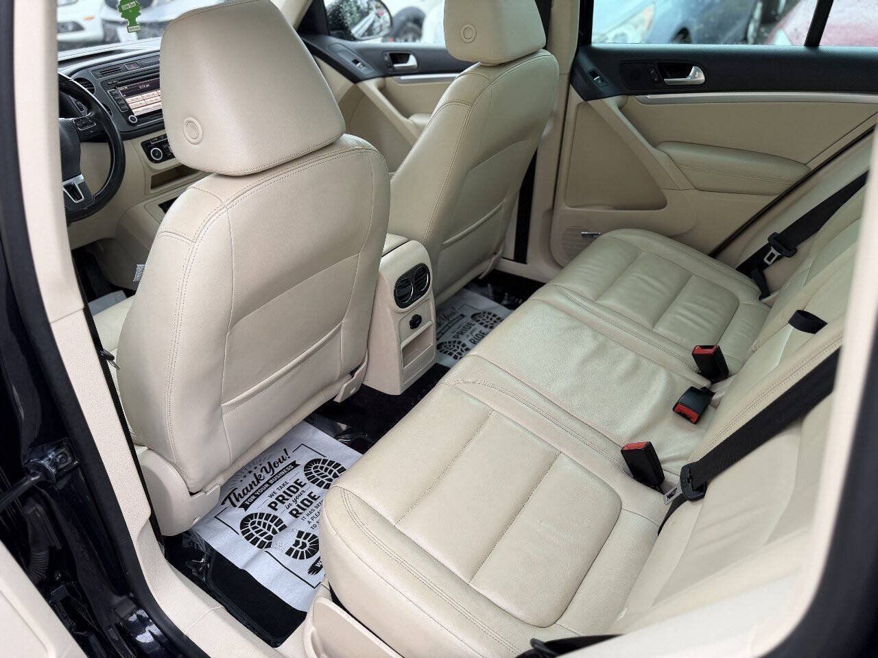 Used 2012 Volkswagen Tiguan SEL AWD/4WD image 15