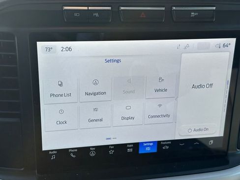 Used 2022 Ford F150 Lightning XLT image 25