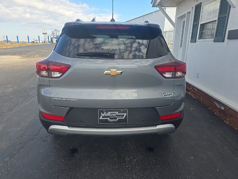 Used 2025 Chevrolet TrailBlazer LT w/ Convenience Package image 7