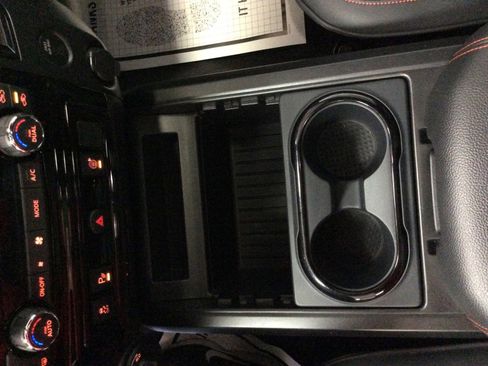 Used 2024 Nissan Titan PRO-4X w/ Pro-4x Utility Package image 36