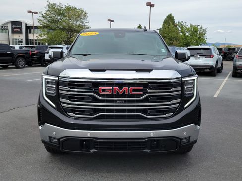 Used 2025 GMC Sierra 1500 SLT w/ SLT Premium Plus Package AWD/4WD image 5