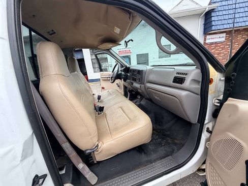 Used 1999 Ford F250 XL RWD image 49