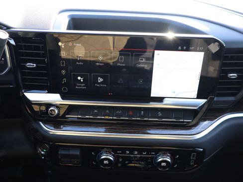 New 2026 GMC Sierra 1500 SLE w/ X31 Off-Road Package image 14