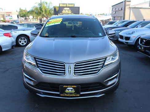 Used 2017 Lincoln MKC Select w/ Select Plus Package image 3