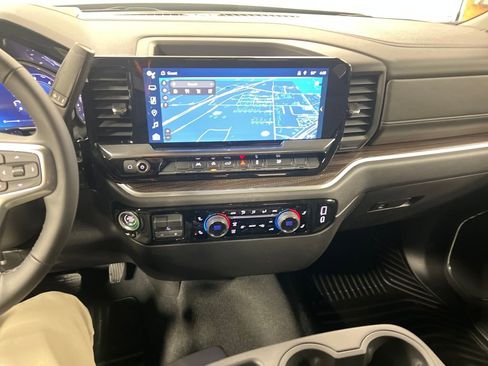 New 2026 Chevrolet Silverado 1500 LT image 22