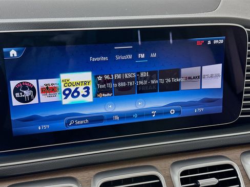 New 2026 Mercedes-Benz GLE 450 4MATIC image 16