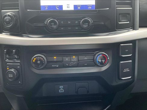 Used 2022 Ford F150 XLT w/ Trailer Tow Package image 32