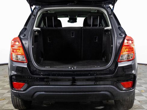 Used 2020 Chevrolet Trax LS w/ Tint and Cruise Package image 35