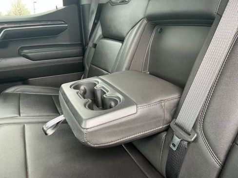 Used 2022 Chevrolet Silverado 1500 LTZ image 34