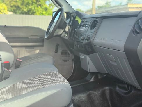 Used 2012 Ford F450 XL image 8