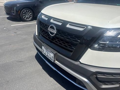 Certified 2024 Nissan Pathfinder Rock Creek AWD/4WD image 1