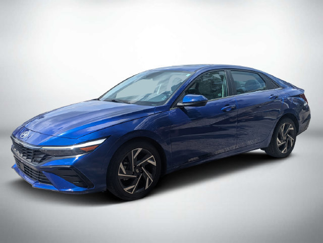 Used 2025 Hyundai Elantra Limited FWD image 8