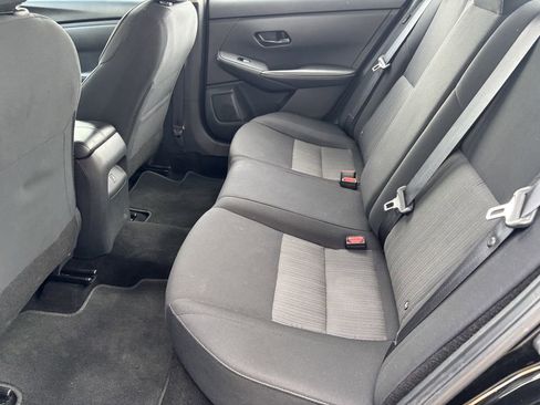 Used 2024 Nissan Sentra SV image 24