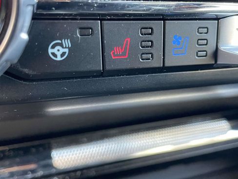 Used 2025 Ford F150 Lariat w/ Equipment Group 502A High image 23