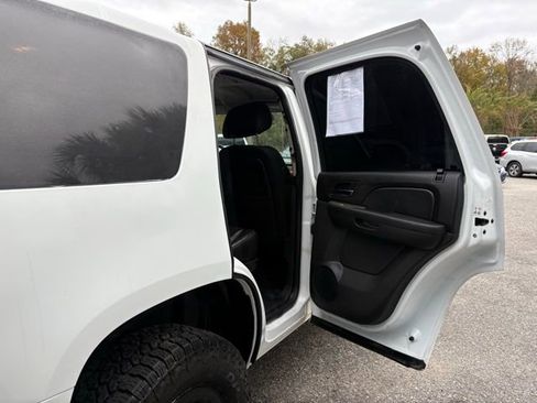 Used 2010 Chevrolet Tahoe LS w/ Skid Plate Package image 27