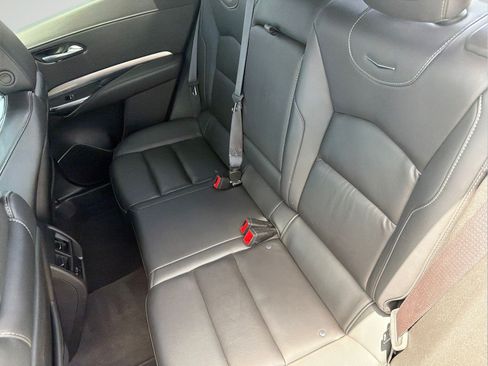 Used 2024 Cadillac XT4 Premium Luxury FWD image 33