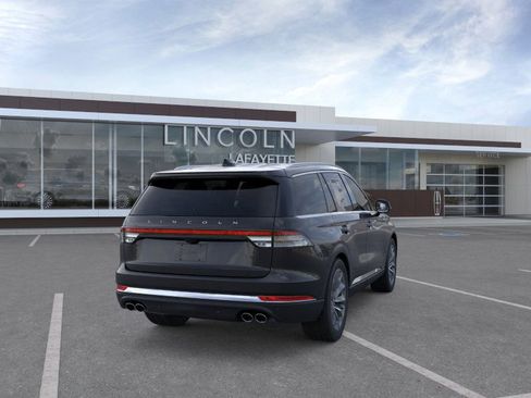 New 2026 Lincoln Aviator Reserve AWD/4WD image 8