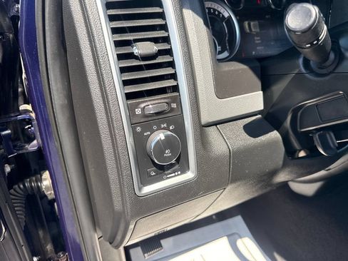 Used 2018 RAM 1500 Big Horn AWD/4WD image 31