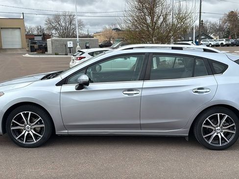 Used 2018 Subaru Impreza 2.0i Limited AWD/4WD image 8