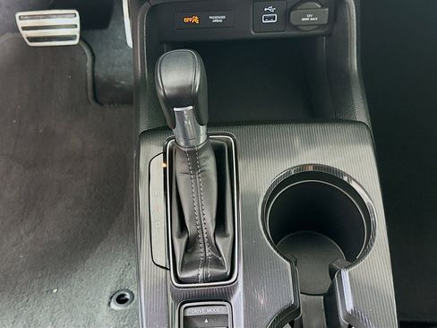 Used 2024 Honda Civic Sport image 23