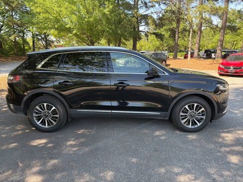 Used 2023 Lincoln Nautilus Reserve w/ Cargo Utility Package AWD/4WD image 6