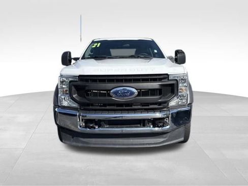 Used 2021 Ford F550 4x4 Crew Cab Super Duty image 2